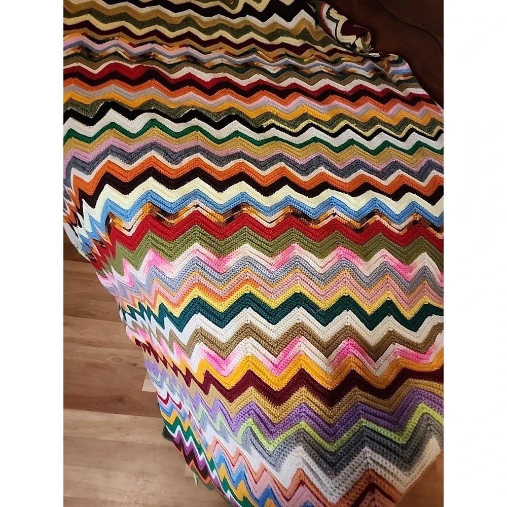 Vtg 70s Handmade Chevron Heavy Multi Color Crocheted Afghan 56